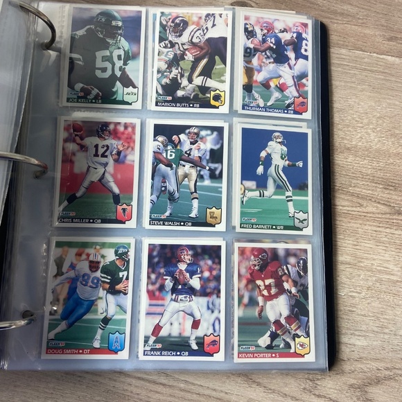 Football Cards - Picture 9 of 15